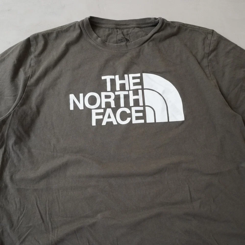 The North Face Mens XL Circular Design Graphic Logo T-Shirt Olive Green